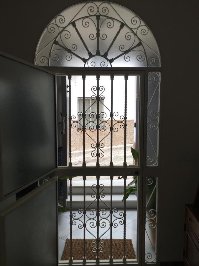 Casa Leon Blanco Carmona Reformada Centrica Con Chimenea Y Terraza Con Vistas Villa Eksteriør billede